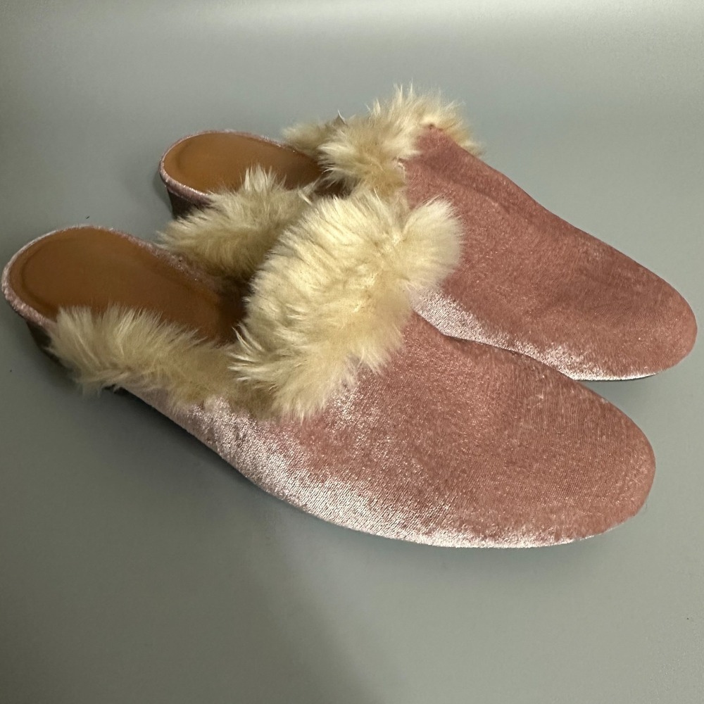 Universal Thread Womens Pink Velvet Faux Fur Trim Mule Slides Shoes Size 9